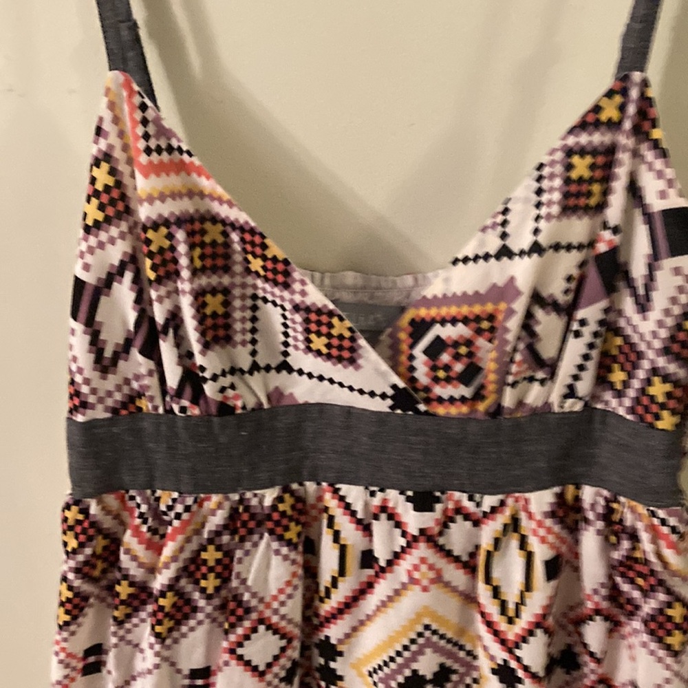Summer dress - Picture 2 of 5